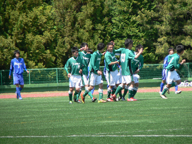201305032_02.jpg